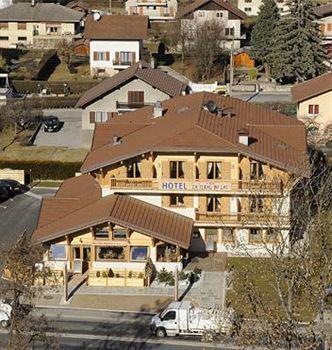 Hotel La Ferme Du 4*